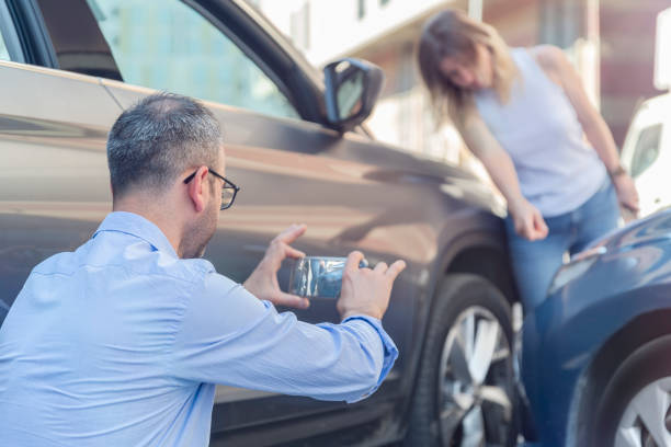 Professional Commercial Auto Insurance technician working in Hilliard, FL